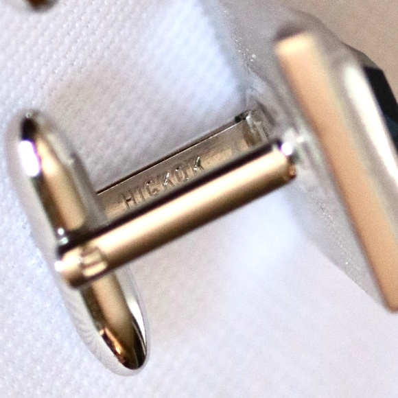 Vintage Hickok Canada Square Cufflinks Silver tone with Blue Rhinestone - Picture 3 of 4
